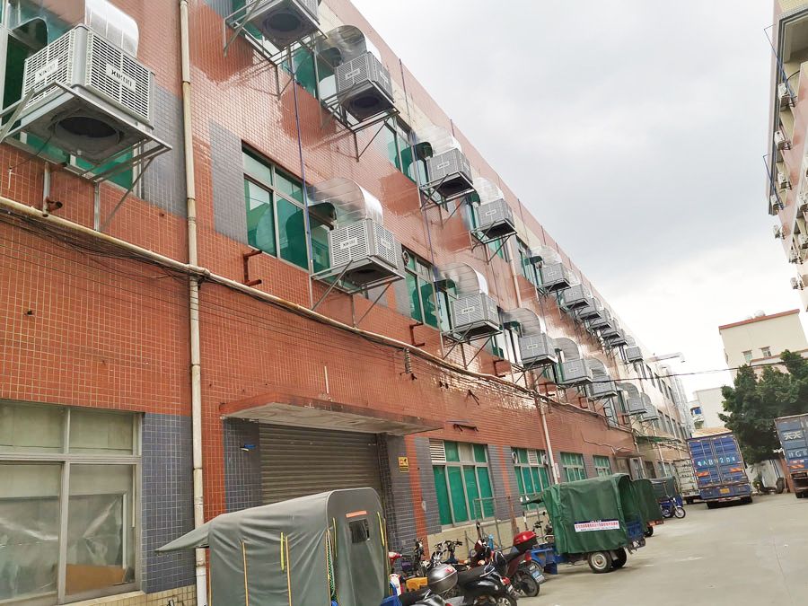 環(huán)保空調(diào)為廠房車間降溫通風案例.jpg 環(huán)保空調(diào)為廠房車間降溫通風案例.jpg